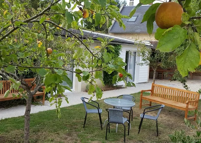 Le Relais Des Flaneurs Thaon